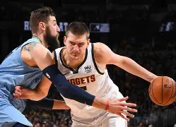 安东尼戴维斯最新伤情